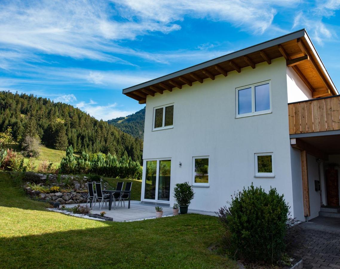 Ferienhaus Oberhof Weissenbach am Lech Exterior photo