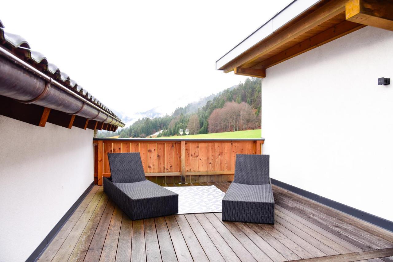 Ferienhaus Oberhof Weissenbach am Lech Exterior photo